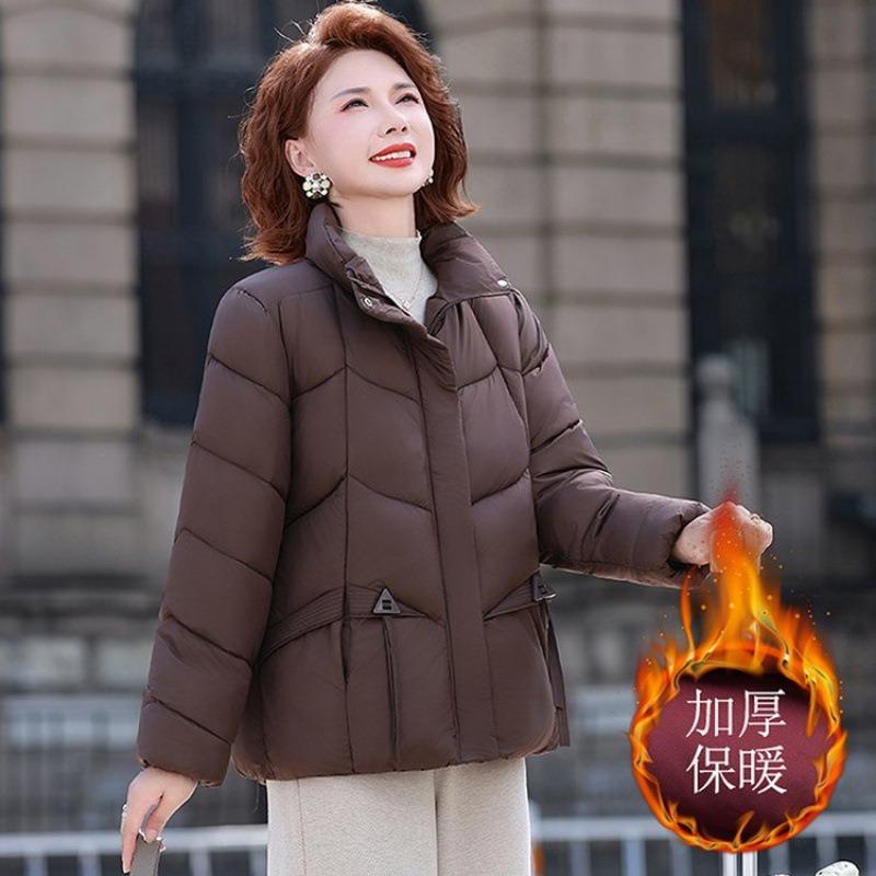 

Женская пуховая хлопковая одежда женская осень и зима новая стойка воротник утолщенная теплая женская хлопковая куртка женская 6XL [recommended 150-80kg] темно-коричневого