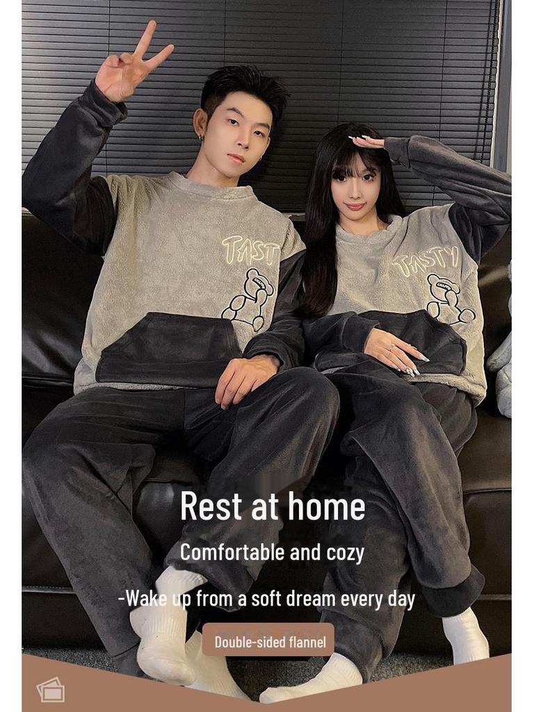 Autumn/Winter Flannel Pajamas: Cozy Round Neck Homewear for Youthful Men and Women