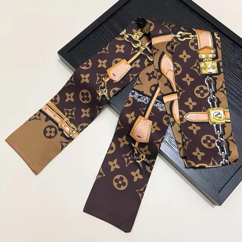 Högkvalitativ twillsjal i siden: Vår/Höst, Mångsidigt tillbehör för handväskor och pannband