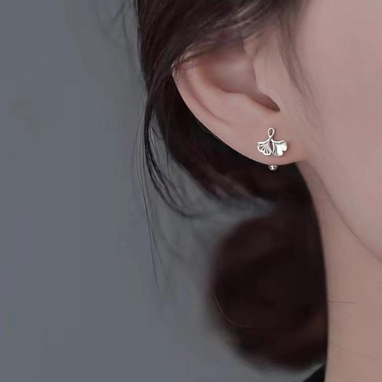 2024 Hot-Selling Apricot Leaf Stud Earrings: 925 Sterling Silver, Light Luxury, High-End Women's Jewelry