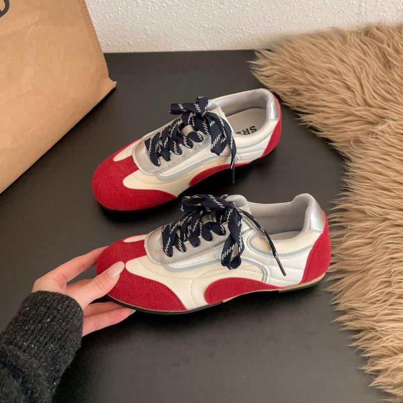 Red Retro Inner Height-increasing Flat-bottomed German Training Shoes Women's Summer New Versatile Soft-soled Sports and Leisure Board Shoes