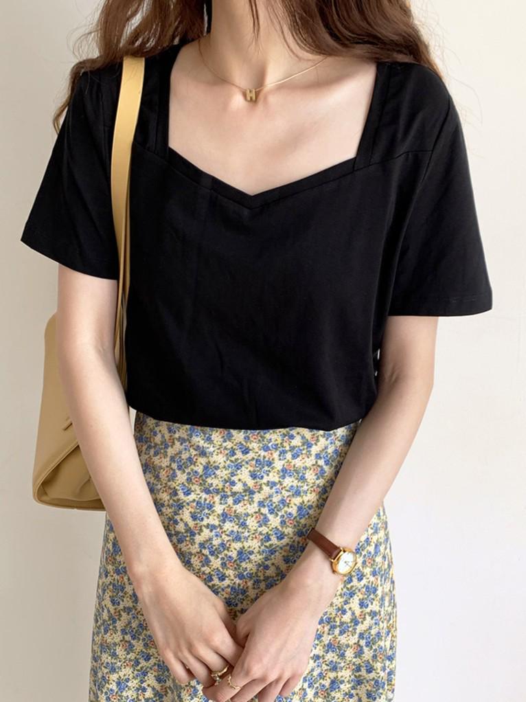 Women's Summer V-Neck T-Shirt: Loose, Slimming, Short-Sleeve, Versatile Casual Top In Solid Color, Korean Style.