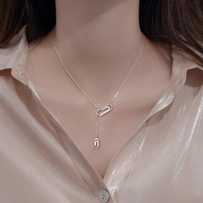 A Two-wear Paper Clip Necklace for Women with Niche Design Accessories Clavicle Chain