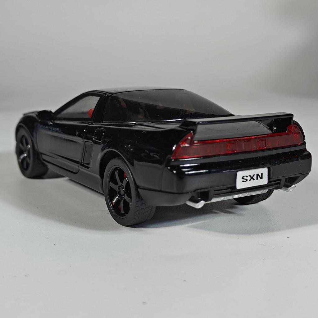 1/32 Scale Honda Acura NSX NA1 Alloy Diecast Sports Car Metal Model Doors Opened Pull Back Toy Collection Decorative Fine Ornament