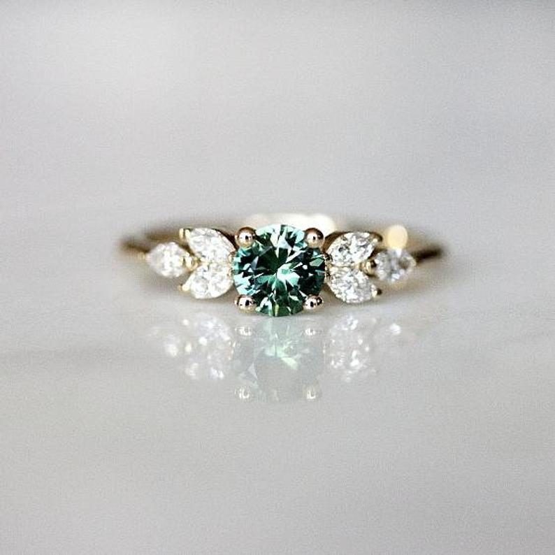 Emerald Zircon Diamond Alloy Engagement Ring