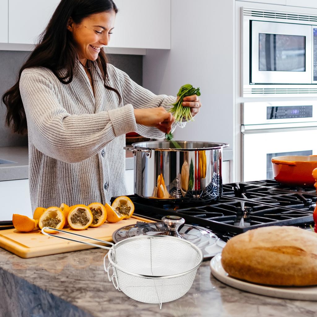 Deep Fryer Basket Skimmer for Kitchen with Folding Handle Use Tool Strainer Frying Small
