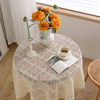 Textil do obýváku a jídelny – Ubrusy