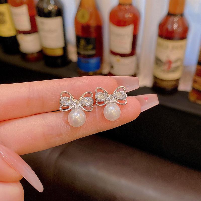 925 silver needle bow pearl stud earrings women's light luxury niche temperament flash diamond earrings ins wind sweet earrings
