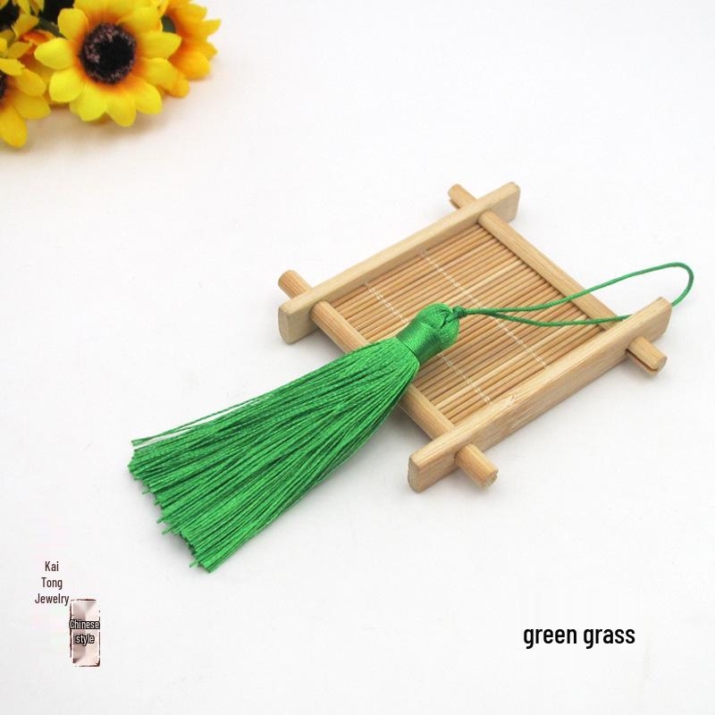 8cm Closed Loop Hanging Cord: Chubby Bookmark & Pillow Tassel