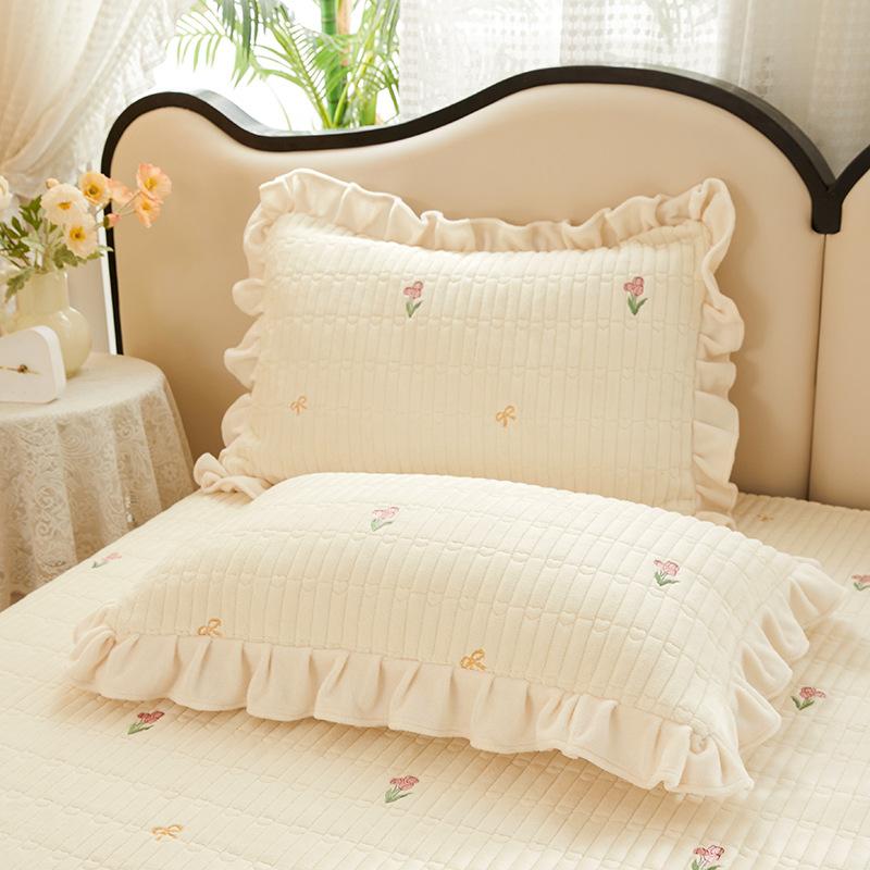 Thickened Milk Fleece Four-Piece High Gram Weight Embroidered Quilting Bed Cover Kit Lace Single Quilt Cover