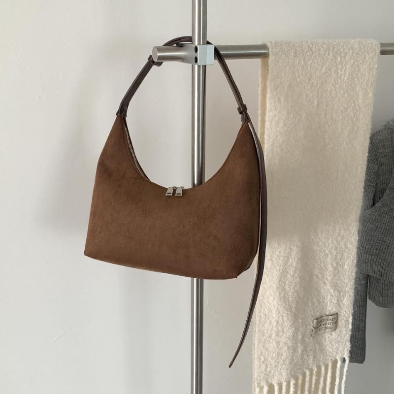 Retro Suede Bag Fashion Trend Portable Shoulder Bag Niche Autumn and Winter New Suede Messenger Bag Women