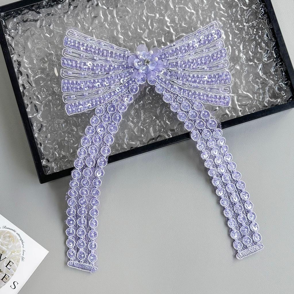 Exquisite mehrfarbige handgefertigte Perlen-Pailletten, Schleifen-Nägel, Aufnäher, Kleider, Oberteile, dekorative Stoffaufkleber, Accessoires