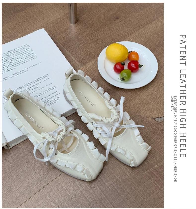 In-Stock 2025 Women's Korean Ballet Flats - Square Toe, Lace-Up, Low-Top Leather Sneakers
