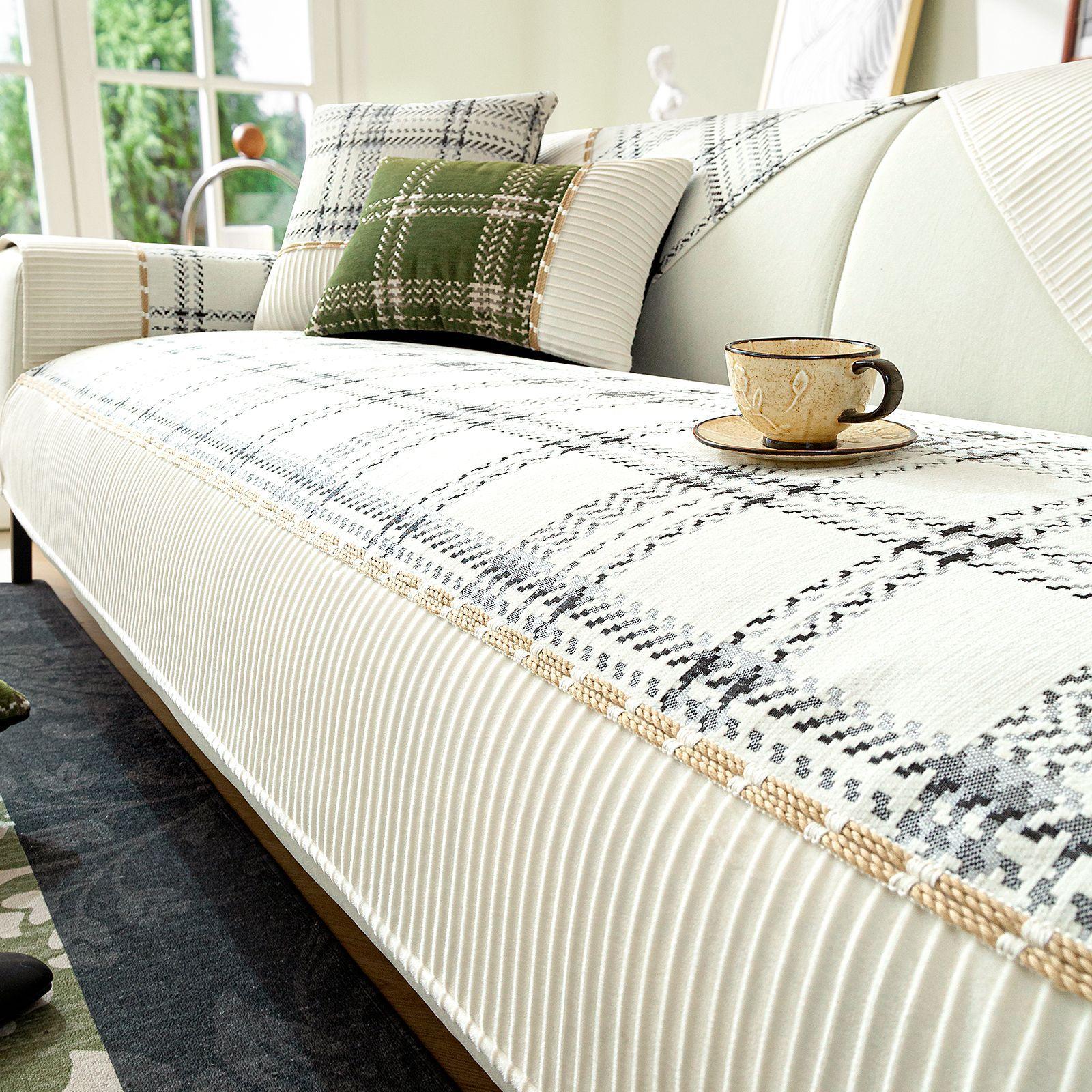 

Foreign Trade Chenier Scottish Plaid Sofa Cushion Universal Thickened Log Wind B & B Sofa Cover Cover 70*70cm