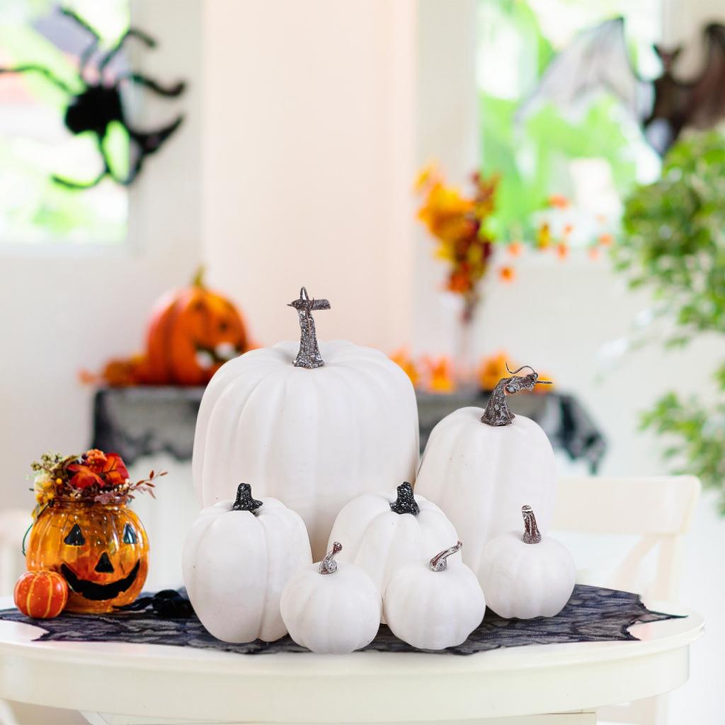 Artificial Assorted Pumpkins Fake Artificial Maple Leaves Halloween 7stk