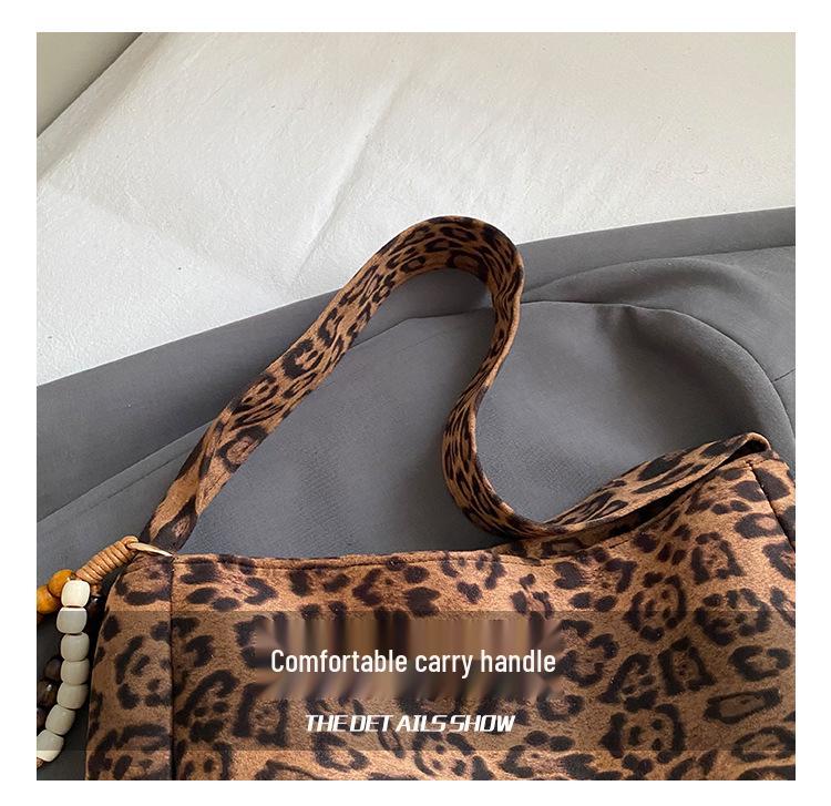 Leopard Print Suede Women's Bag - Autumn/Winter Large Capacity Retro Shoulder Bag, Trendy & Popular for Commuting.