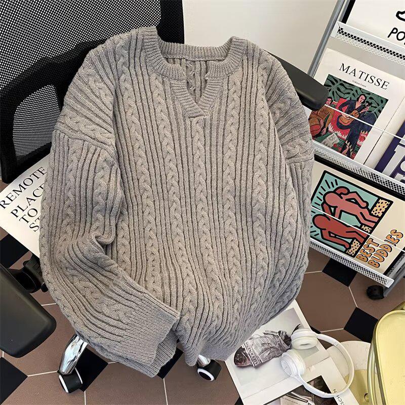 2025 Men's Thick V-Neck Cable Knit Loose Casual Sweater for Autumn