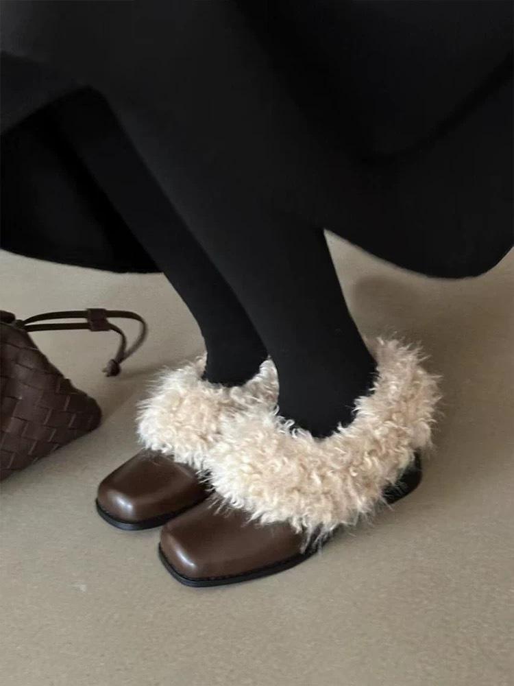 Fashion AIYUQI Women's Winter Loafers 2025 New Square Head Warm Female Winter Shoes  Fur Large-Size Casual Leather Women Shoes