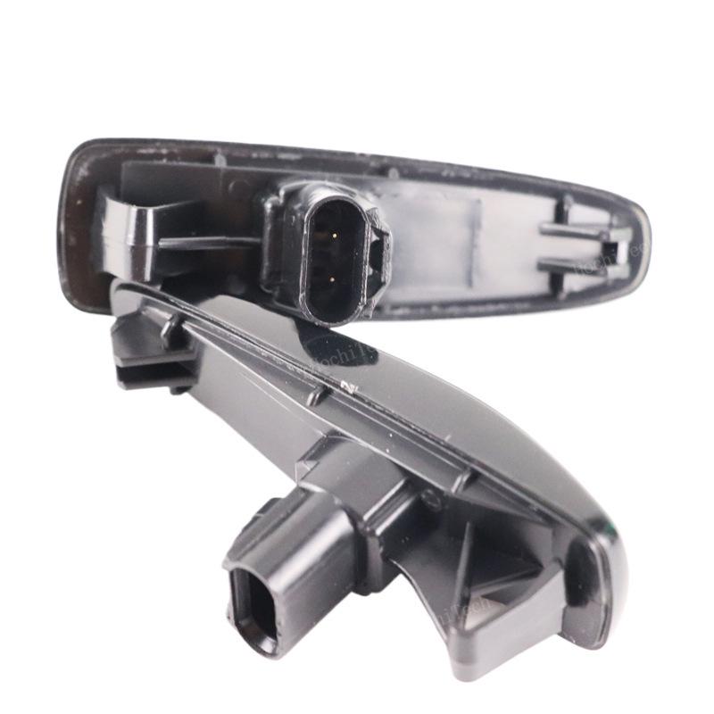Mitsubishi Lancer, Outlander, Eclipse LED Yellow Flowing Fender Turn Signal Light