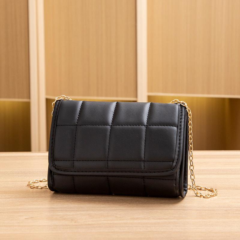 Bag Women's Casual Fashion One Shoulder Crossbody Chain Small Square Bag A New Bag Cover Type Women's Bag