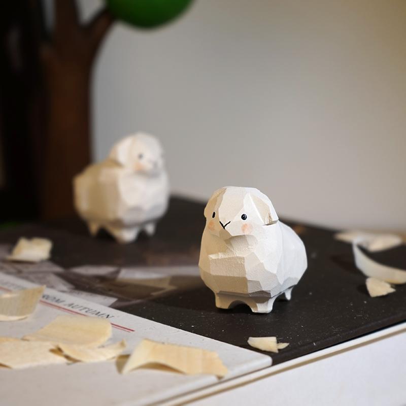 Handmade Wooden Lamb Figurine Cute Mini Animal Desktop Decor Gift for Kids