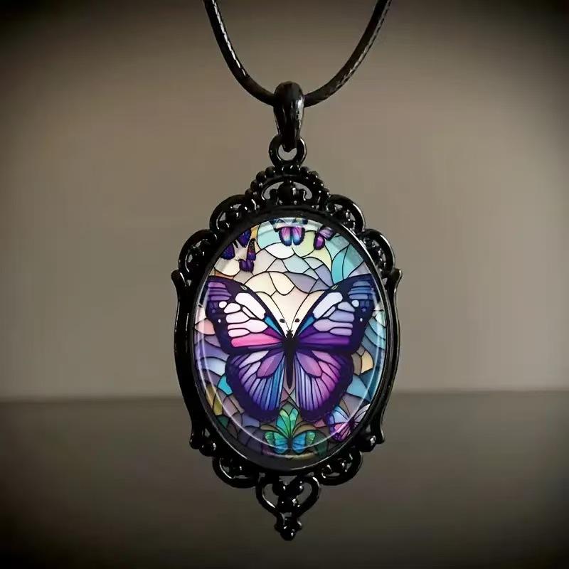 Vintage Oval Glass Alloy Pendant Necklace Jewelry