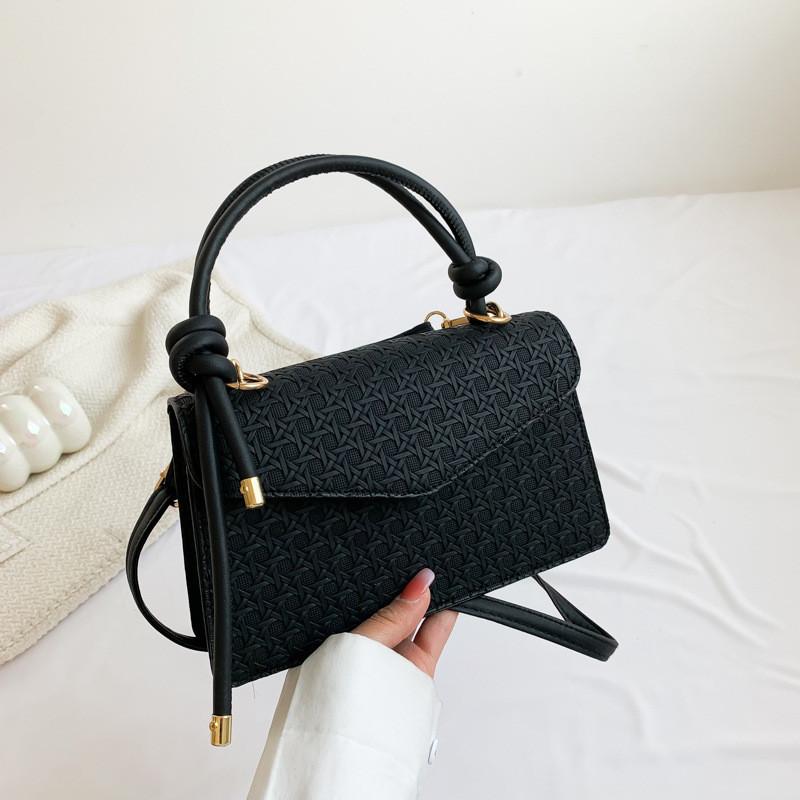 Popular Women s Bag 2023 Summer New Casual Crossbody Bag Women s Simple Retro Shoulder Bag чёрный