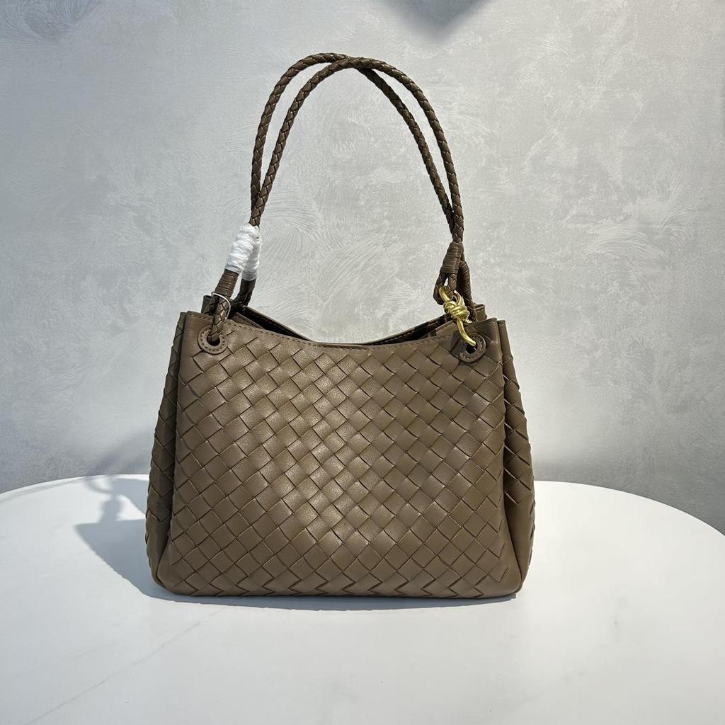 2024 Fall/Winter Women's Leather Braided Basket Bag - Handheld & Crossbody