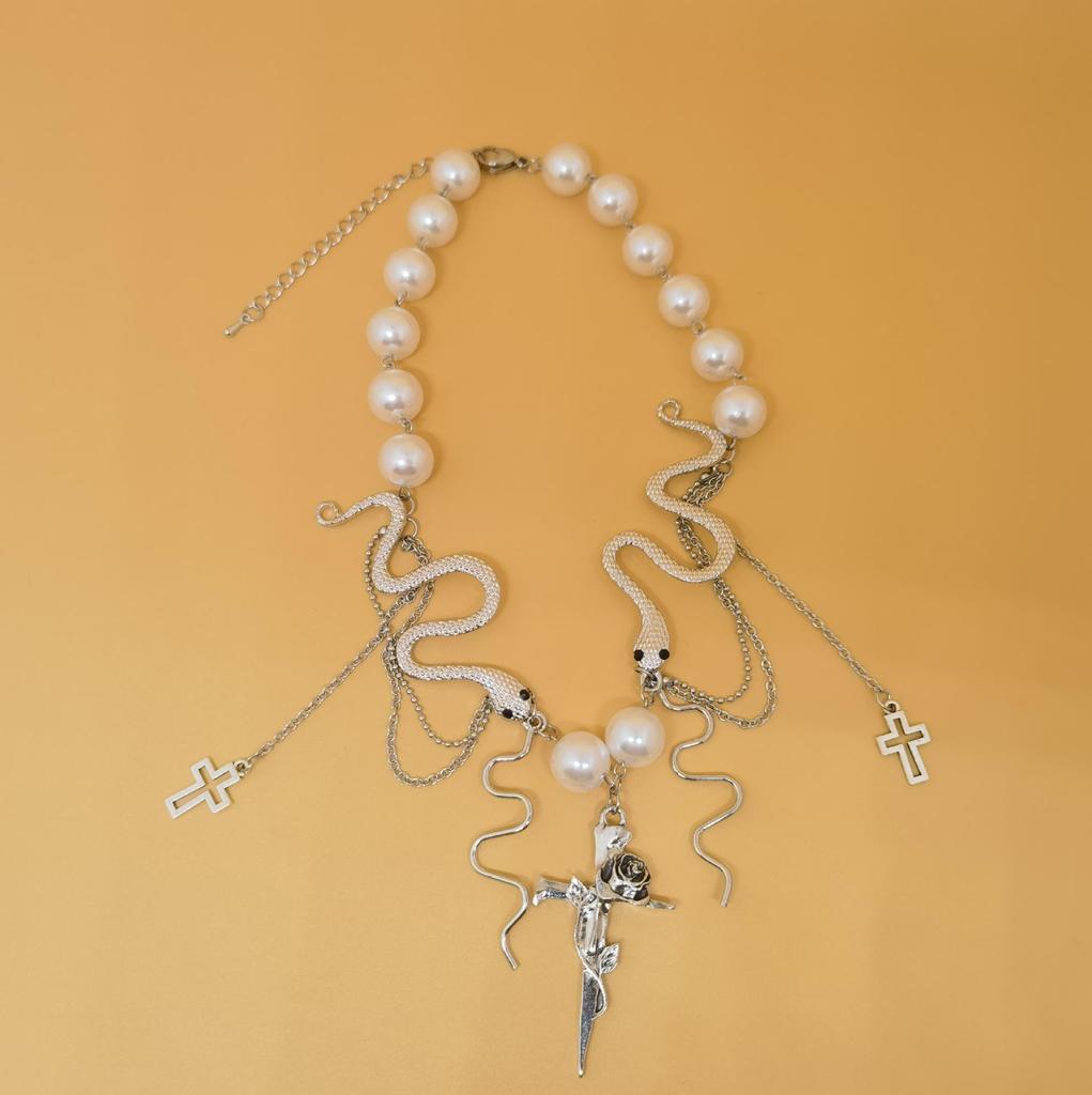 Pearl Snake Tassel Cross-Stitch Choker Necklace - Light Luxury Sweet Clavicle Chain