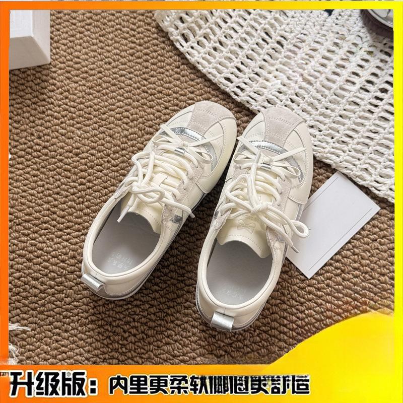 Silver Women's 2 Spring and Autumn New Versatile Lightweight Soft Sole Trend Casual Shoes Sports Little White Shoes