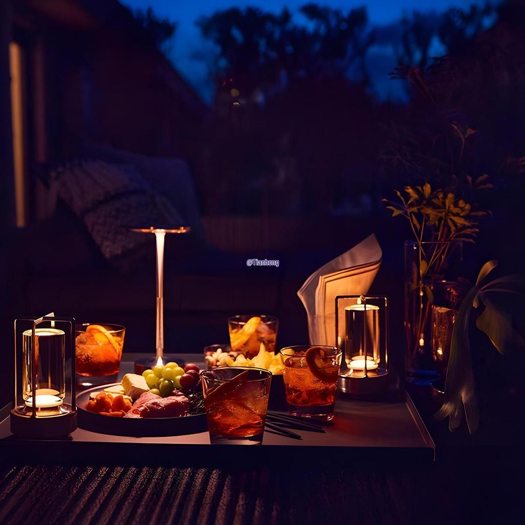 Nordic Atmosphere Rechargeable Outdoor Camping Table Lamp