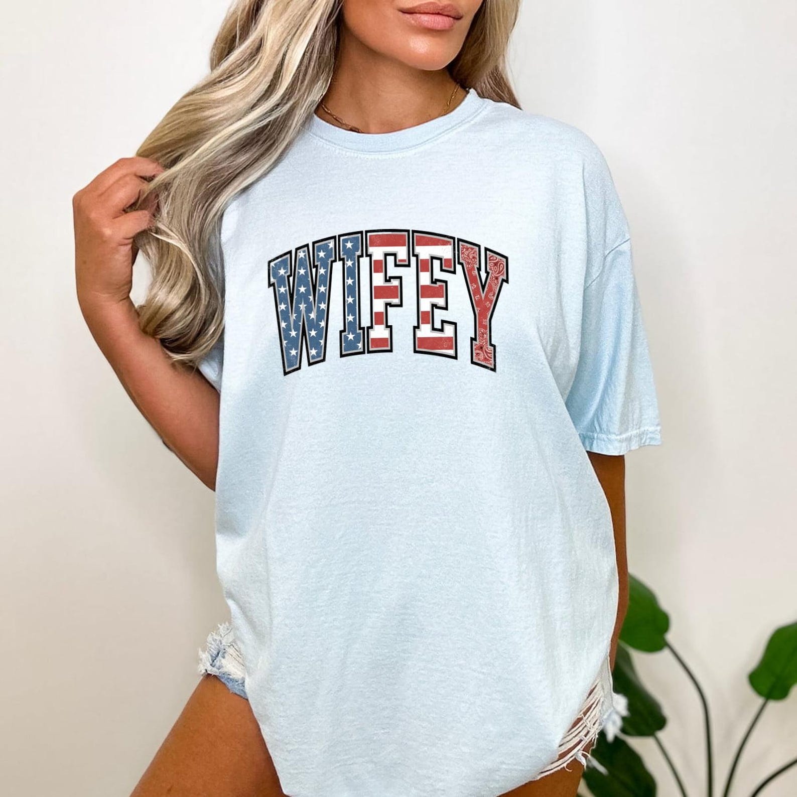 Patriotic WIFEY T-Shirt, Comfort Colors 1717 Graphic Tee, USA Banner Words Top XL