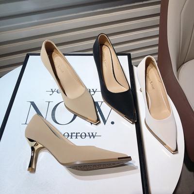 Frühling und Herbst Neue Luxuriöse Exquisite Damen High Heels Mode Metall Spitze Flacher Ausschnitt Feine Absätze Lässige Damenschuhe