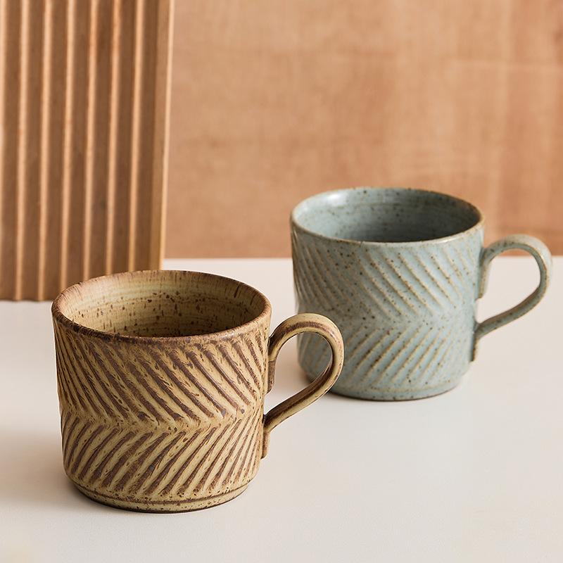 Keramiktasse Kaffeetasse Japanische Retro-Tasse Paar-Tasse Haushalt Kreative Kaffeetasse Handgebrühte Kaffeetasse Hängeohr-Tasse