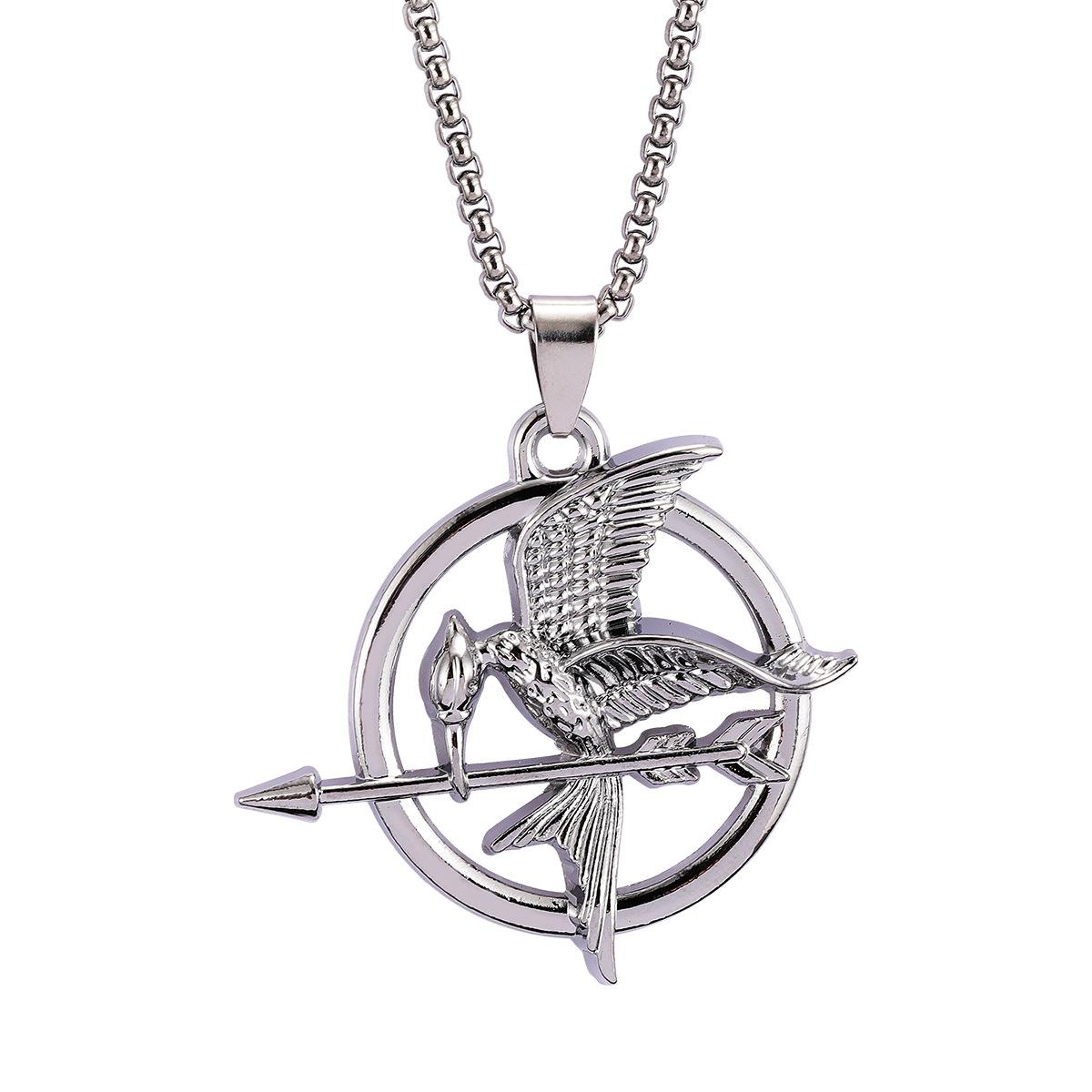 Popular Accessories, Versatile Mockingjay, Retro Street