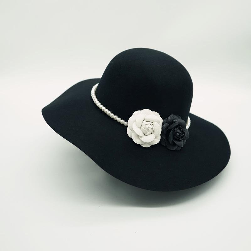 

French Elegant Socialite Black And White Camellia Pearl Wavy Tweed Top Hat Women S Autumn And Winter British Retro Hat M（56-58cm）