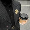 Elegant French Maple Leaf Brooch - Women's Versatile Accessory for Daily Wear and Vacations