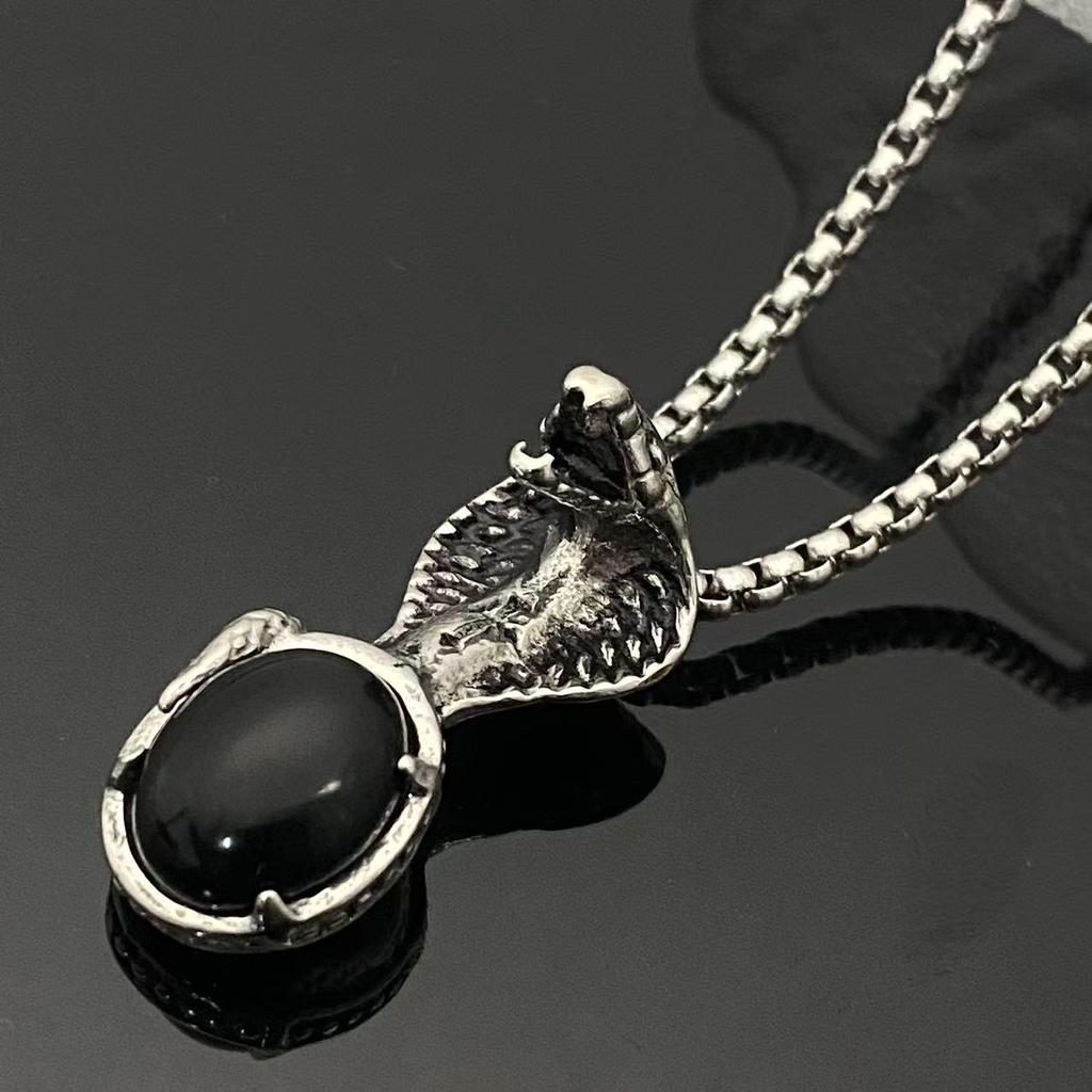 2025 Personalized Black Stone Cobra Pendant Titanium Steel Men's Necklace