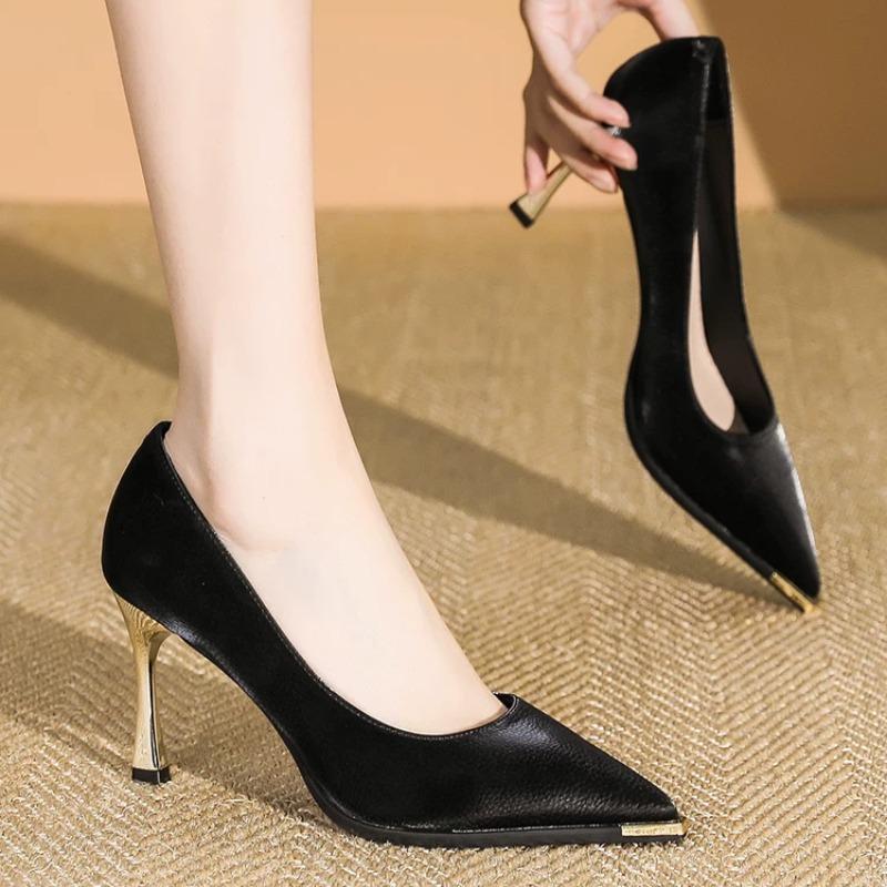 NEUER Damenstil Bankettmode Leichter Luxus 6 8cm Hohe Absätze Pumps Stiletto Metall Spitze Wildleder Einzeln Mode Lässig Komfort