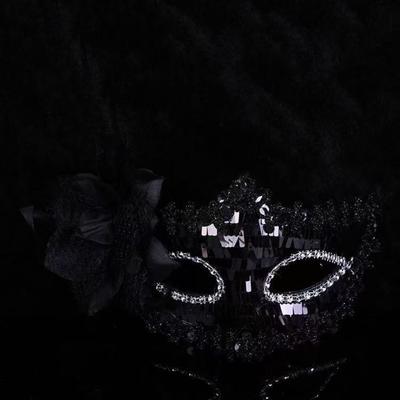 Performance Costume Diamond Venetian Mask Flower Crystal Veil Masquerade Mask Feather Performance Costume Mask Halloween