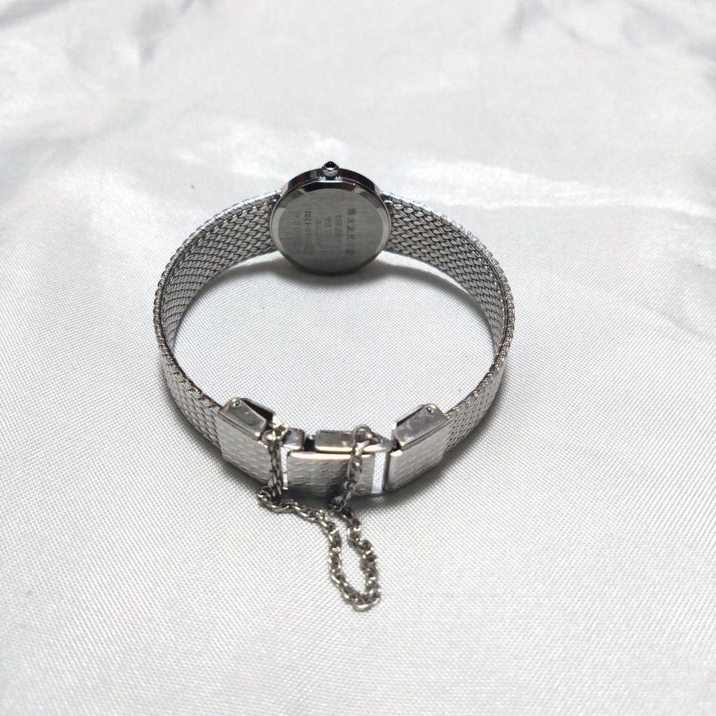 [USED] Extremely Rare SEIKO Exceline 3-hand Watch, Silver Color, Battery-operated