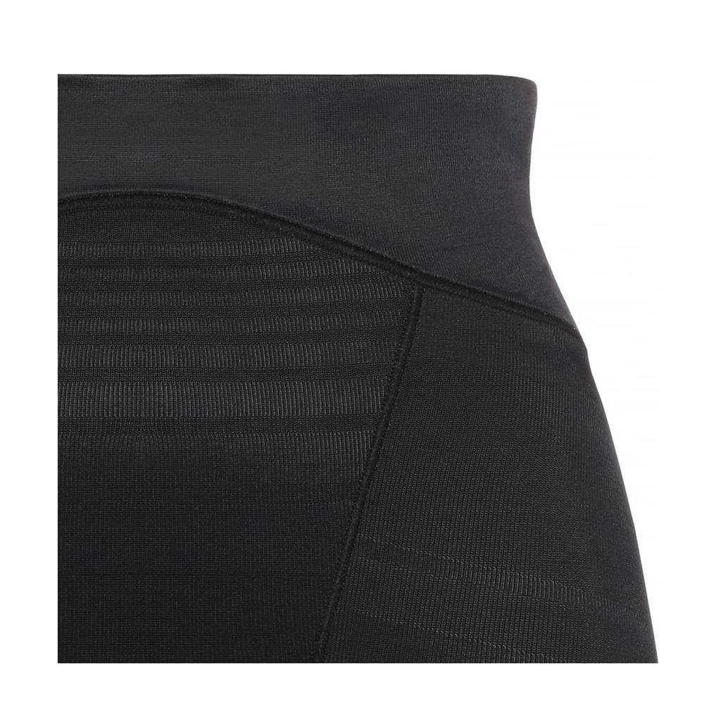 Triumph Speed Shaper 574 Short Girdle 0004 Size 64 (Black)