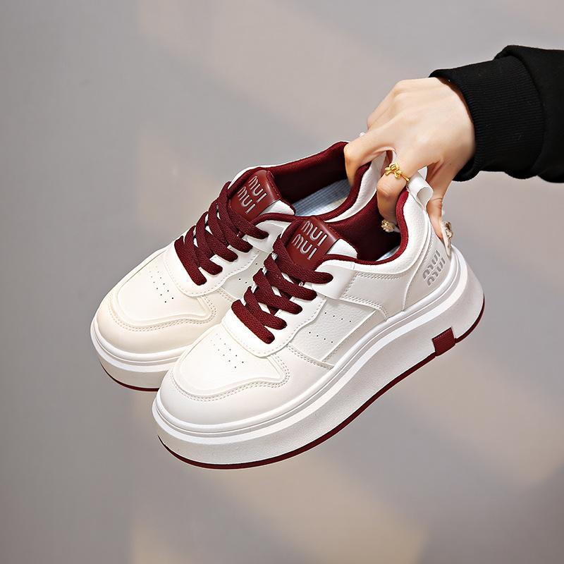 

Korean version of white shoes women s 2025 autumn new ins student leisure trend shoes women s thick-soled heightening board shoes ZS81 40