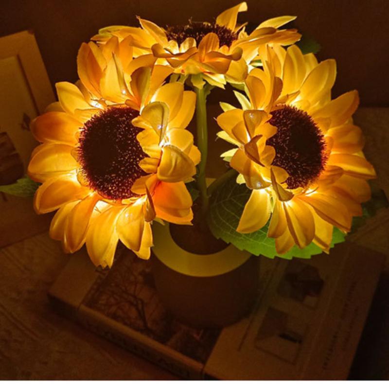 Sunflower Table Lamp LED Nightlight Besides Lamp USB Rechargeable Lamp Light Gift Bedroom Home