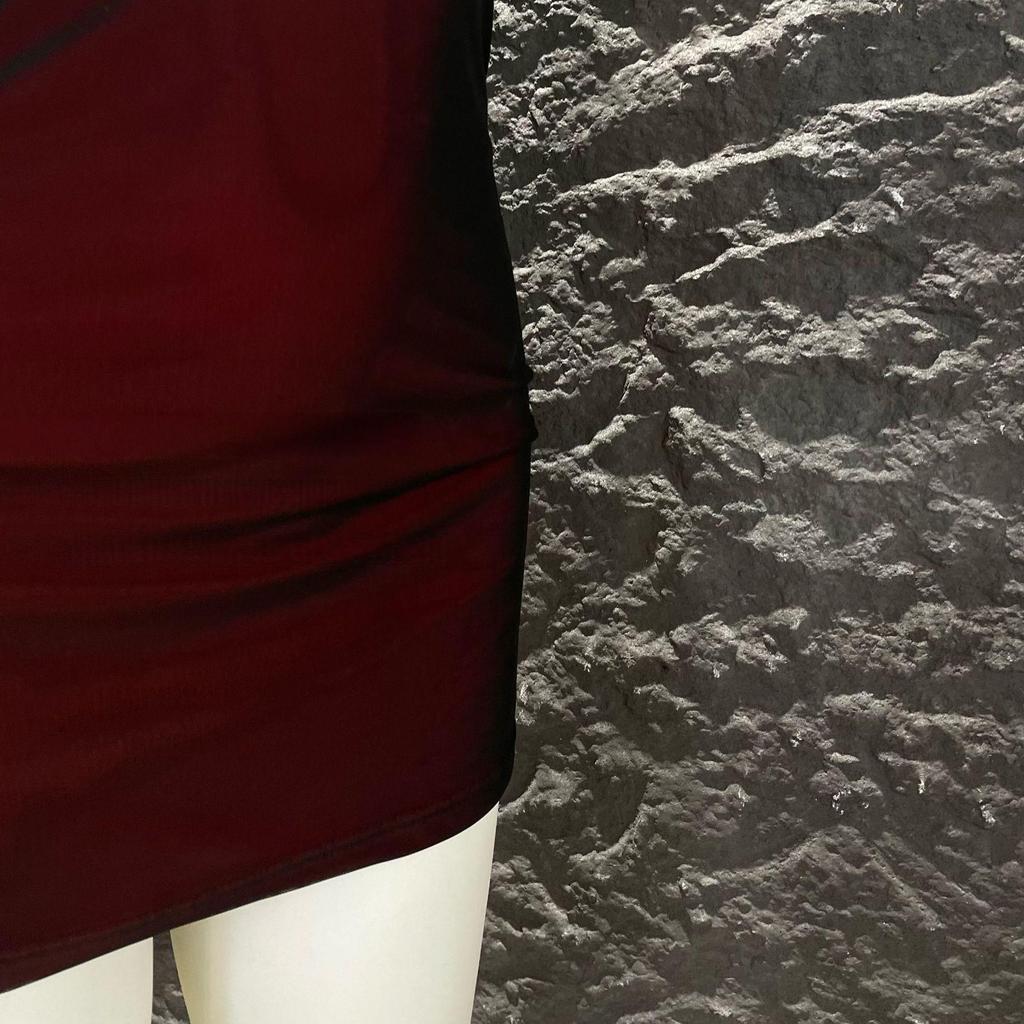 Dunkler Stil Sexy Mesh Rose Neckholder Bodycon Kleid für Frauen - Reif, Vielseitig, High-End Design