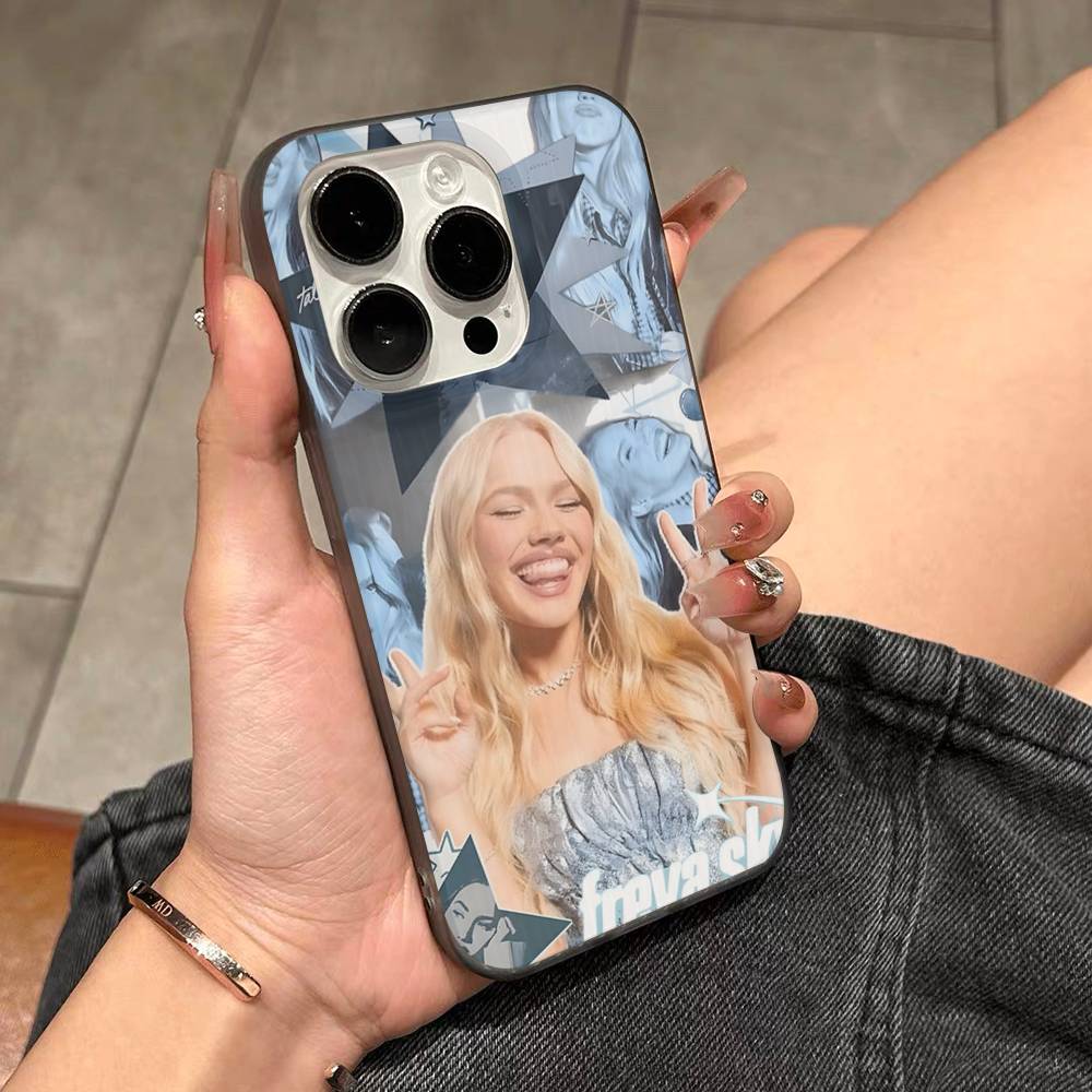 F-Freya S-Skye Singer For IPhone 17 16 15 Plus Pro Max 12 14 Plus 11 13 Wave Corrugated Stripe Funda Phone Cover
