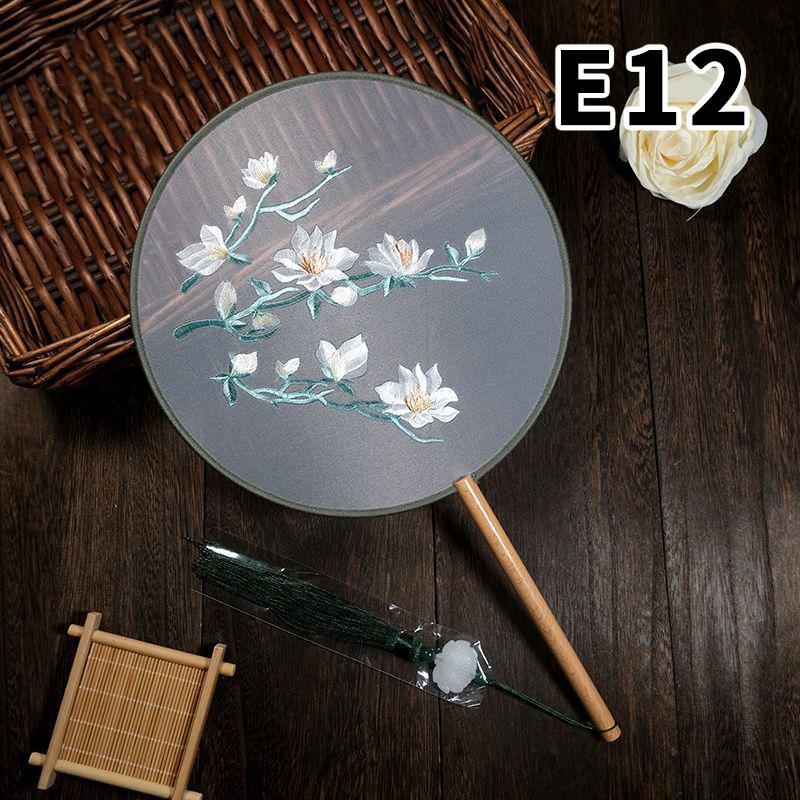 Doppelseitiger Vintage-Fächer chinesischer Stil Pfingstrose Su-Stickerei Runder Fächer Ornamente Tanzfächer Performance-Requisiten Heimdekoration