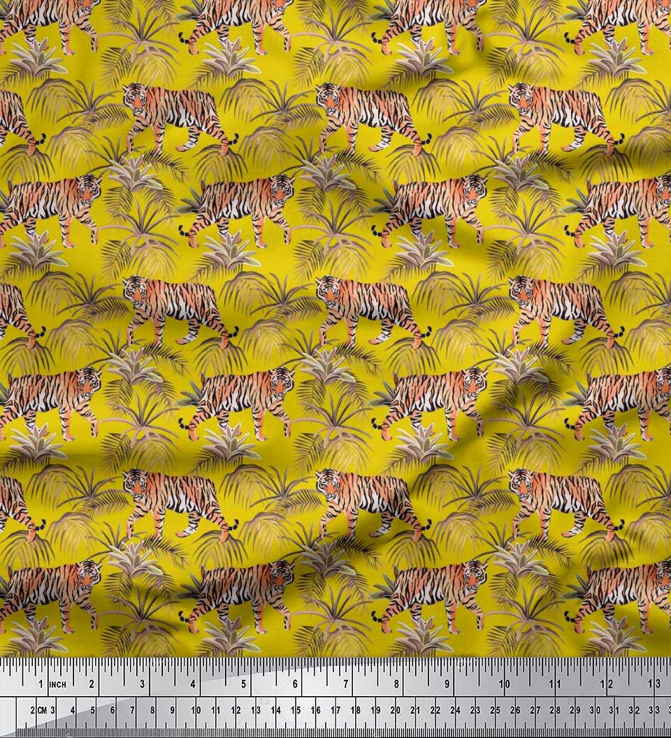 

Тканина Soimoi Japan Crepe Satin Leaves & Tiger Jungle Print Тканина на метр 42 дюйма 42 Inch Wide - Poly Crepe жовтий