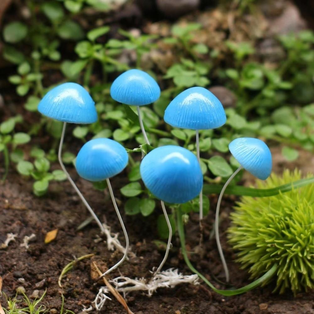6PCS/SET Resin Simulated Mushroom Stakes Miniature Creative Mushroom Bonsai Decoration Weatherproof Potted Plant Plugin