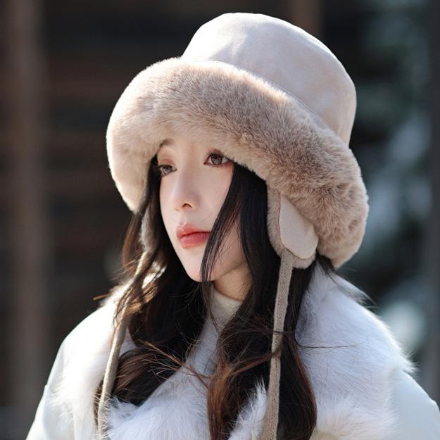 

Женская теплая ветрозащитная плюшевая шляпа-горшок для женщин, шляпа из оленьей кожи и бархата для защиты ушей, подчеркивающая лицо, маленькая утолщенная шляпа-рыбак One Size